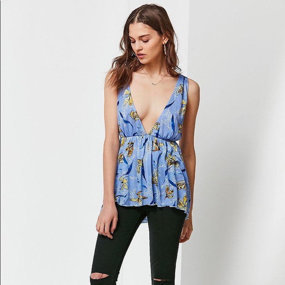 Urban Outfitters Tops - Urban Outfitters Isla Plunging Babydoll Top Small
